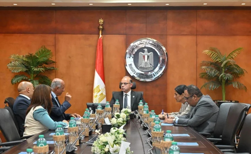 وزير الاستثمار يبحث توجيه التمويلات الدولية لدعم التحول الأخضر وتعزيز تنافسية الصادرات المصرية