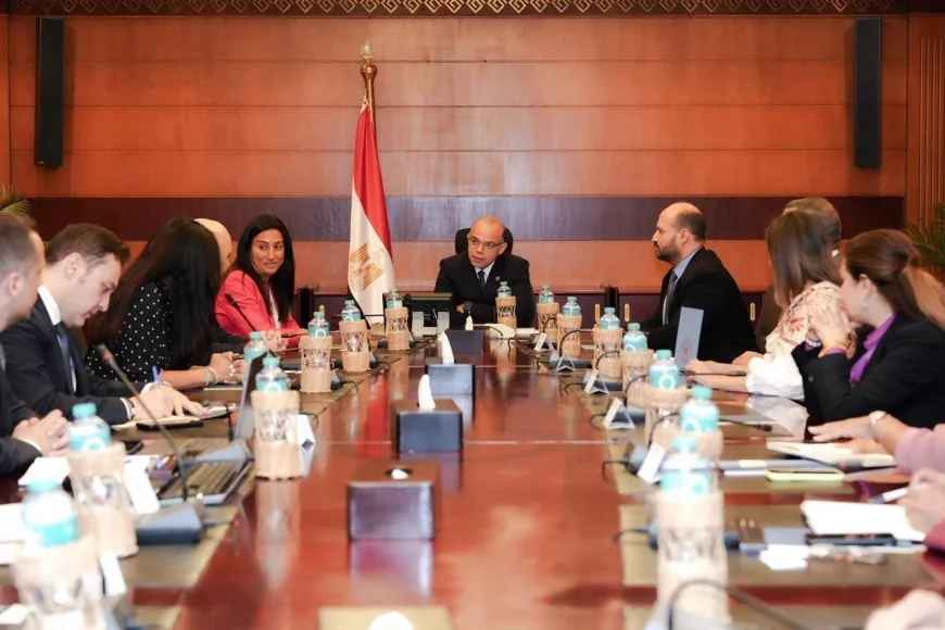 وزير الاستثمار يبحث إنشاء مجمع طبي متكامل بالقاهرة ضمن شراكة مصرية تركية