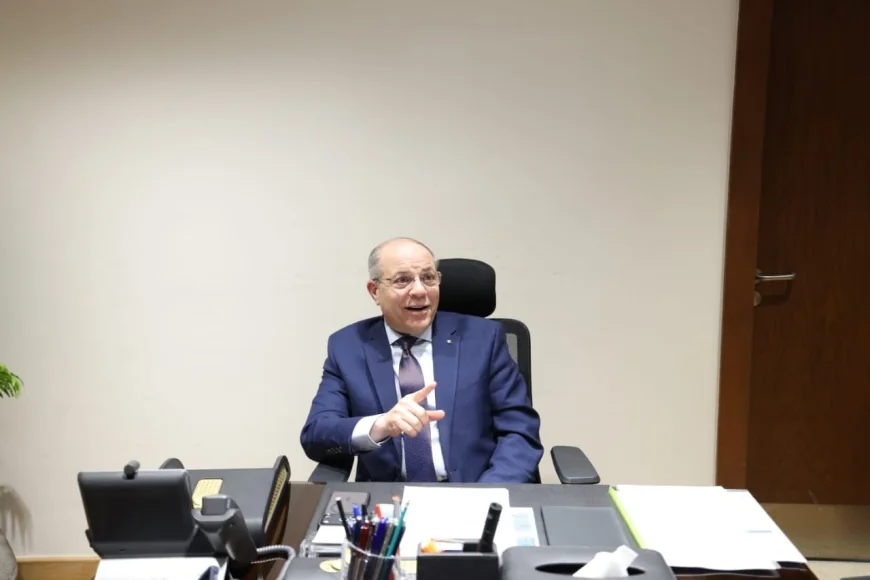 نائب وزير النقل: ميناء دمياط قادر على استقبال جميع الشحنات ويدعم منظومة النقل متعدد الوسائط
