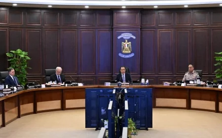 اجتماع الحكومة برئاسة مدبولي يناقش تعويضات حادث الإسماعيلية ودعم المصريين بالخارج وتطوير العلمين الجديدة