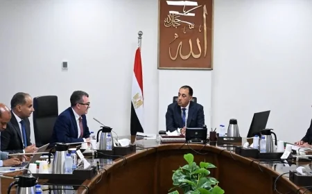 مدبولي يتابع مع وزير التخطيط تعزيز تنافسية الاقتصاد وزيادة الاستثمارات الأجنبية