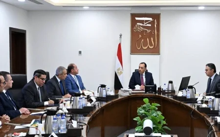 رئيس الوزراء يتابع تطوير آلية الدعم النقدي السلعي لتوسيع اختيارات الأسر وتعزيز كفاءة منظومة الدعم