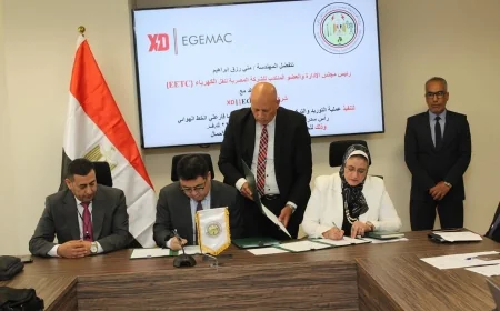 الكهرباء توقع عقدًا لتوريد وتركيب ممانع بقدرة 35 ميجا فار على خط رأس سدر أبو رديس