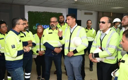 وزير الصناعة يتفقد مصنع هولسيم بالسويس بطاقة إنتاجية 9.5 مليون طن سنويًا