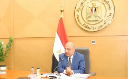 37 مليار جنيه استثمارات لتطوير شبكة نقل الكهرباء.. خطة لتحويل مصر إلى مركز إقليمي للطاقة