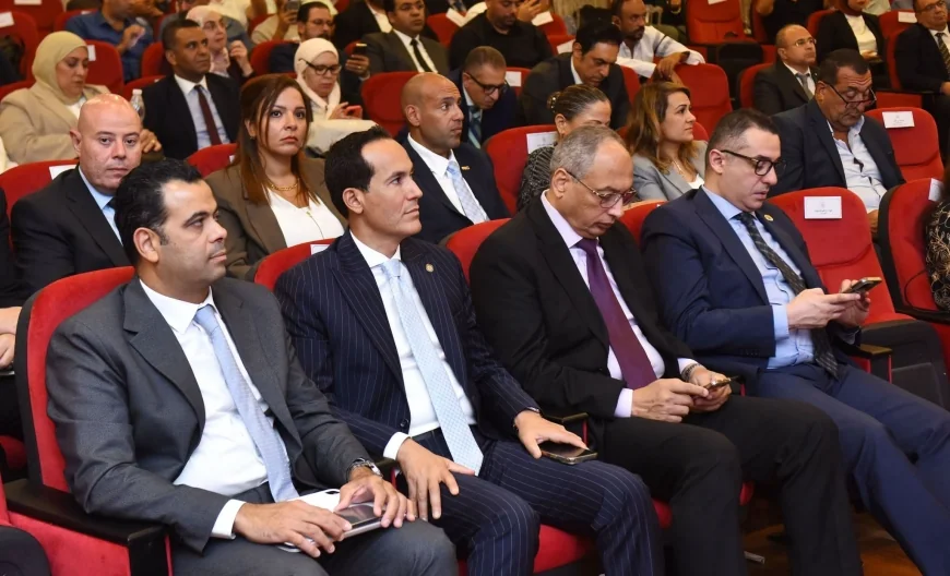 «مصر تنطلق بالتصدير» تصل بورسعيد.. هيئة الاستثمار تكشف أحدث إجراءات دعم المستثمرين