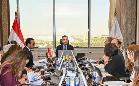 وزير التموين يبحث مع بنك الاستثمار الأوروبي تعزيز التعاون ومشروعات الأمن الغذائي