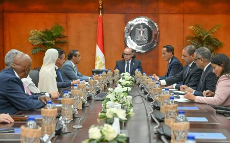 وزير الاستثمار يبحث مع الفطيم فرص التوسع وزيادة الاستثمارات في مصر