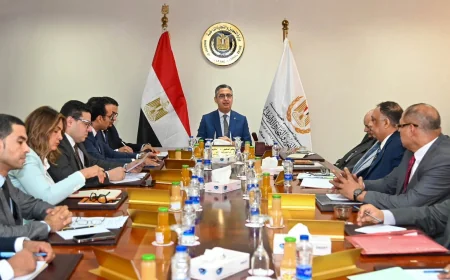 وزير التموين يبحث استقرار منظومة الطحن والخبز وتوافر الدقيق الحر والخبز السياحي