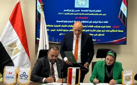 الشركة المصرية لنقل الكهرباء توقع عقدين لربط محطة محولات مترو أبو قير بالشبكة الكهربائية