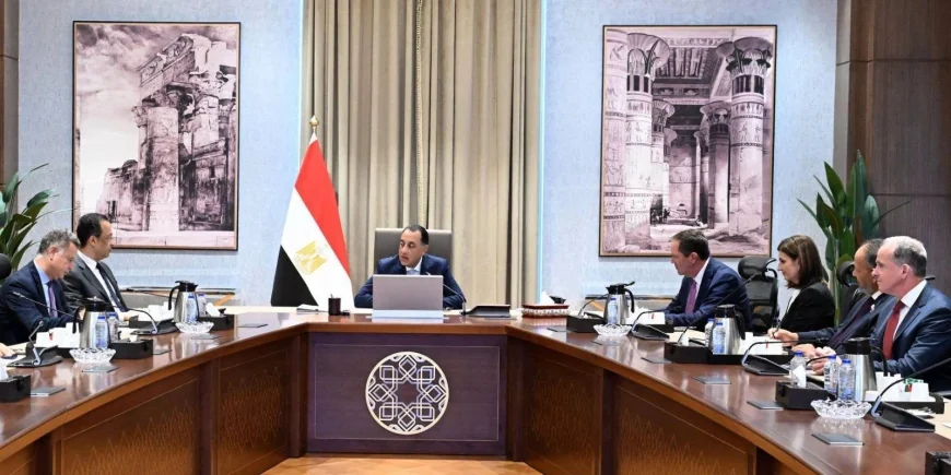 رئيس الوزراء يبحث مع «سيسكو» تعزيز التعاون في الذكاء الاصطناعي والأمن السيبراني وتكنولوجيا المعلومات