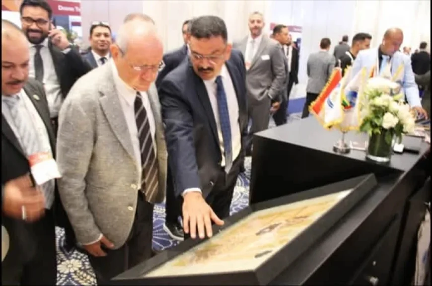 ساويرس على خريطة ذهب مصر مجددًا.. مباحثات للتوسع في الاستكشاف والمنافسة على مناطق جديدة