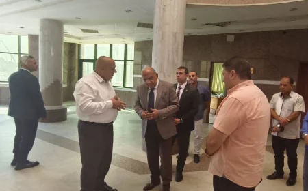 وزير الكهرباء يتفقد شبكات المدن الجديدة بالعاشر من رمضان.. متابعة التشغيل وتأمين التغذية الكهربائية