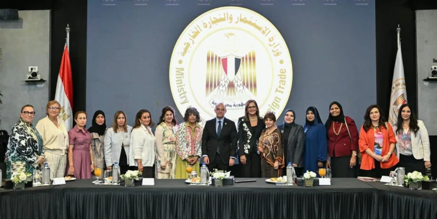 وزير الاستثمار يبحث مع مجلس سيدات الأعمال العرب تعزيز الاستثمارات العربية وتمكين المرأة