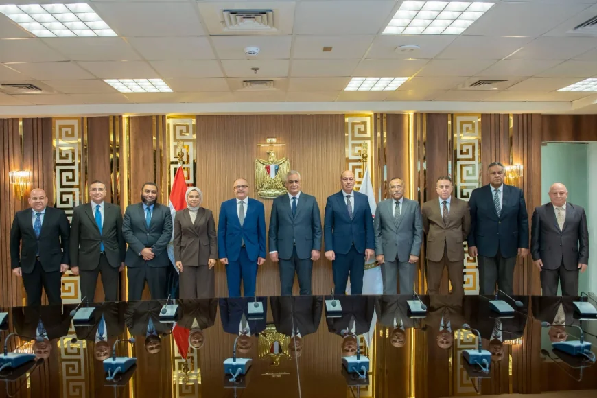 الإنتاج الحربي والمقاولون العرب يوقعان مذكرتي تفاهم.. تصنيع مشترك وفتح أسواق جديدة في أفريقيا