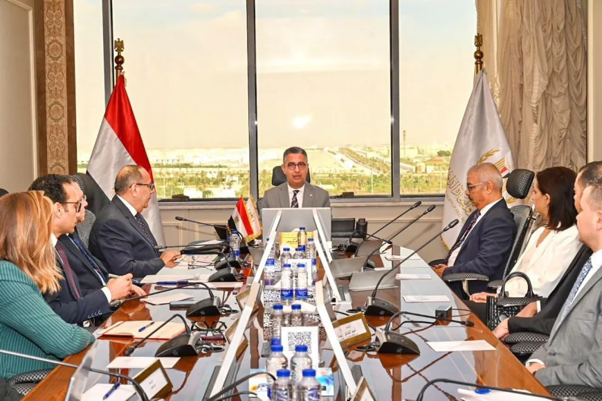 وزير التموين يبحث تطوير منصة رقمية وطنية لمشروع «كاري أون» لتيسير وصول السلع للمواطنين